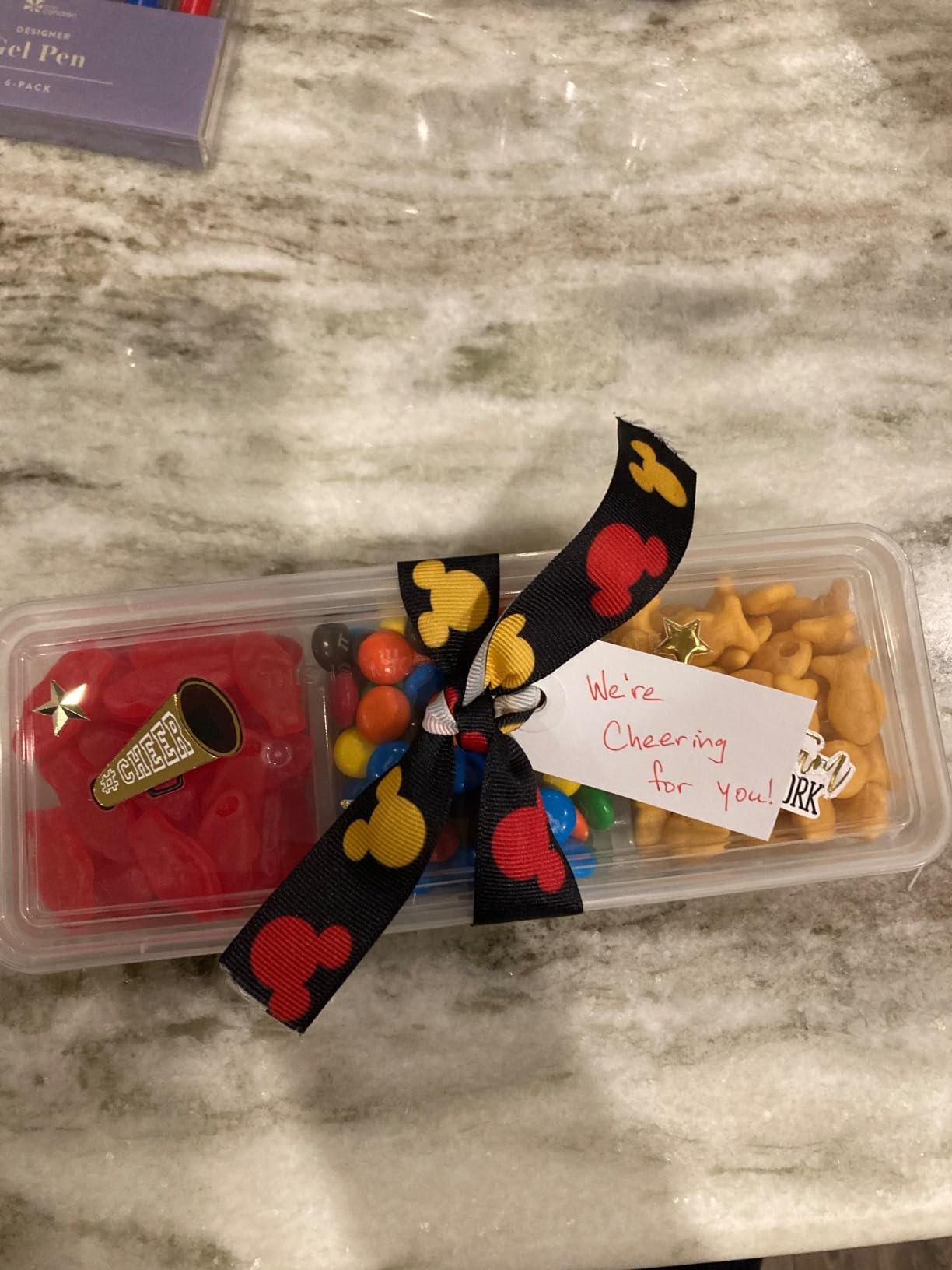 Perfect snack container