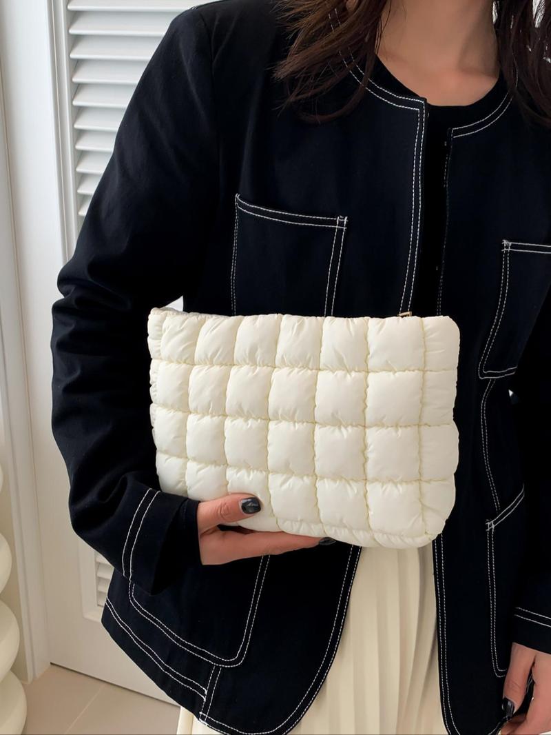 Quilted Purse with Zipper